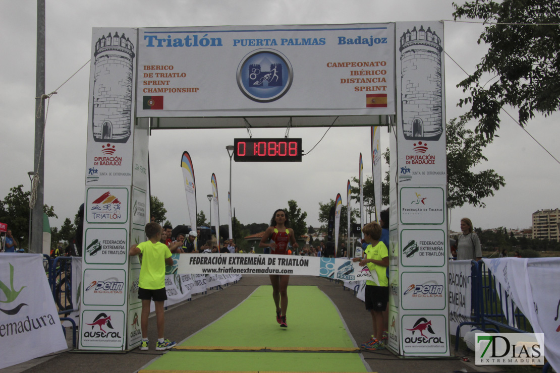 Imágenes del XIV Triatlón Puerta Palmas de Badajoz