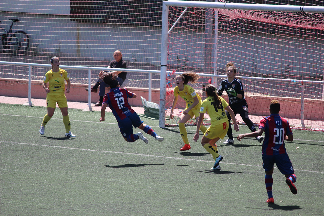 El Levante golea al Santa Teresa