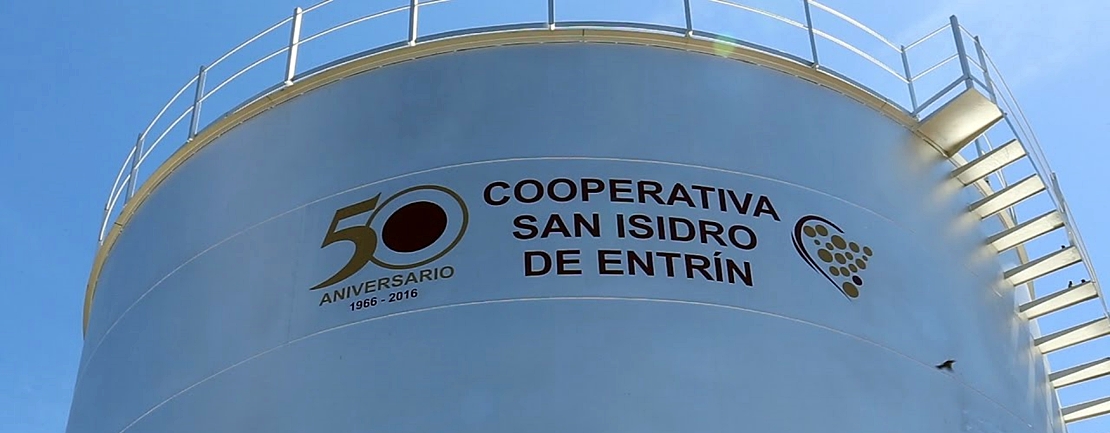 La cooperativa de Entrin Bajo celebra 50 años de buen vino