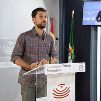 Podemos defenderá que no se supriman unidades escolares en centros públicos