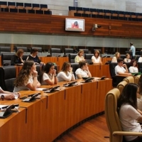 Jóvenes extremeños debaten sobre el paro juvenil y el futuro de la UE