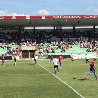 El Mérida AD cumple pero no consigue su premio