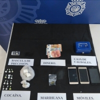 Detenida una pareja que vendía droga en su casa de Cáceres