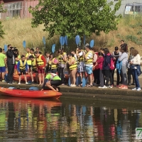 Las asociaciones de Badajoz disfrutan del piragüismo adaptado