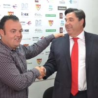 Juan Carlos Antúnez renueva por dos temporadas con el Santa Teresa