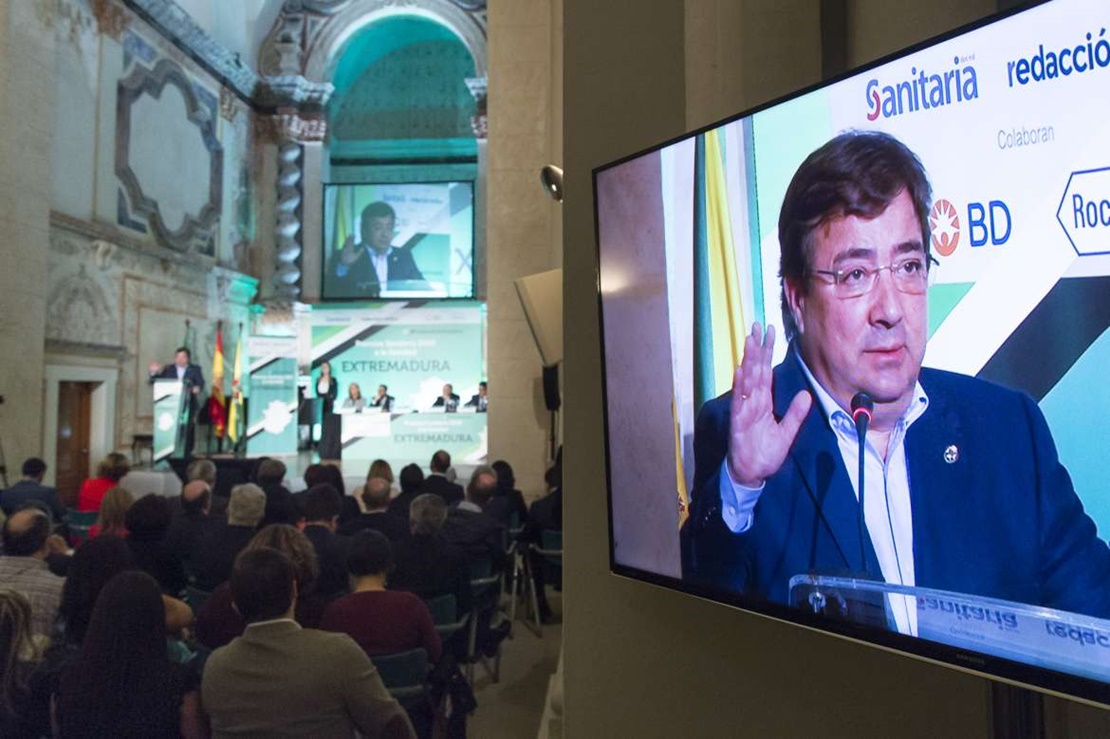 Vara: "Los medicamentos biológicos suponen un ahorro en el sistema sanitario"