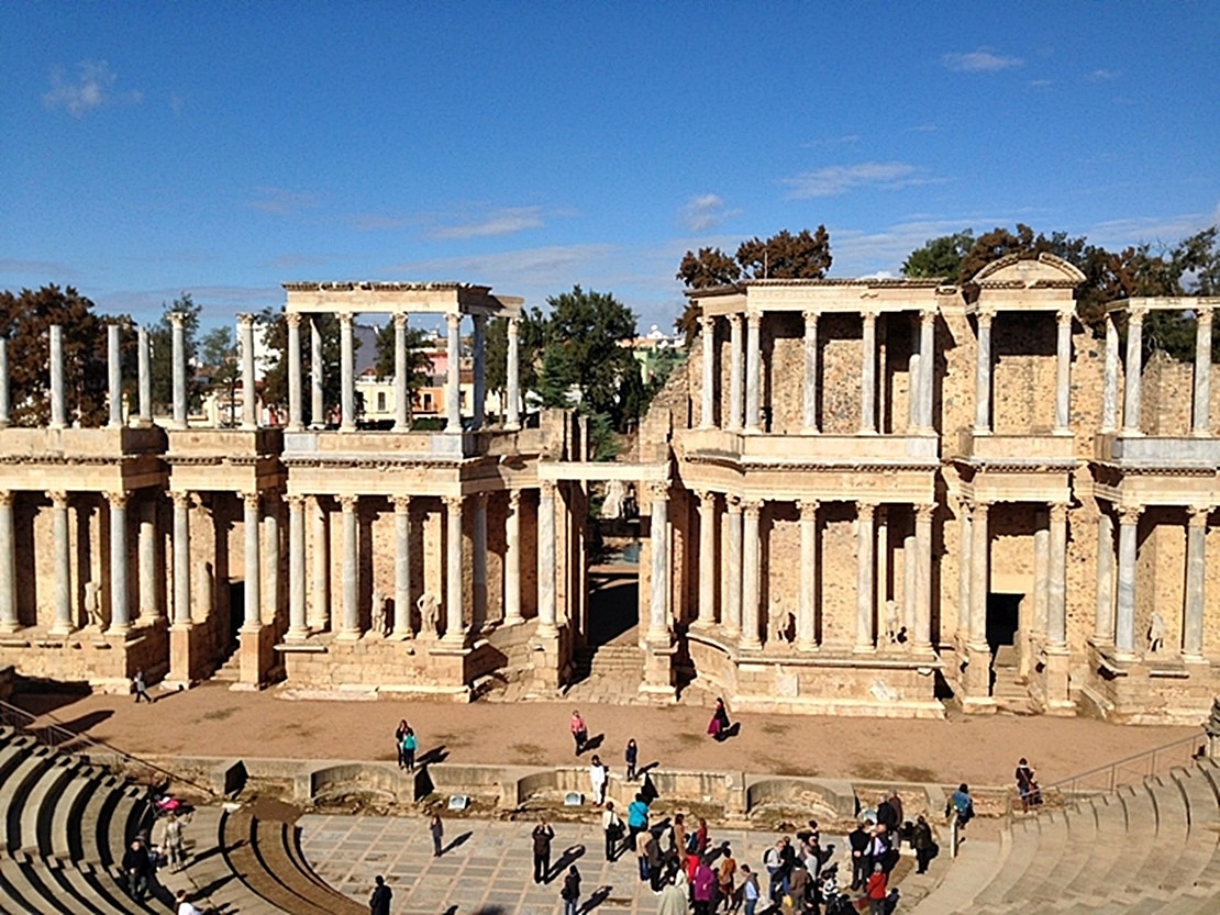 Convocatoria para las obras de restauración del Teatro Romano