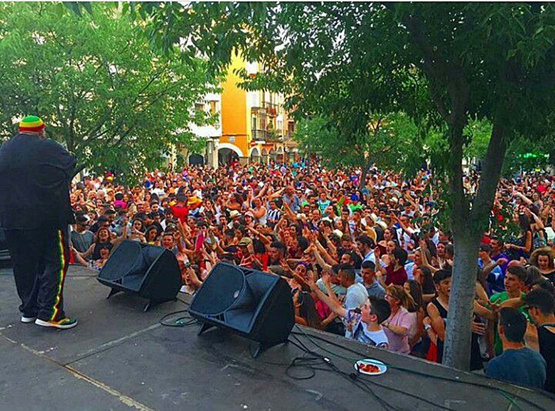 Exigen la dimisión del concejal de Festejos de Plasencia