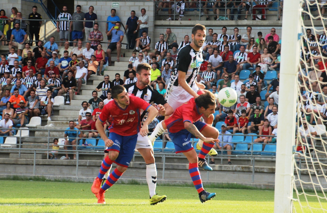 Imágenes del CD Badajoz - CD Calahorra