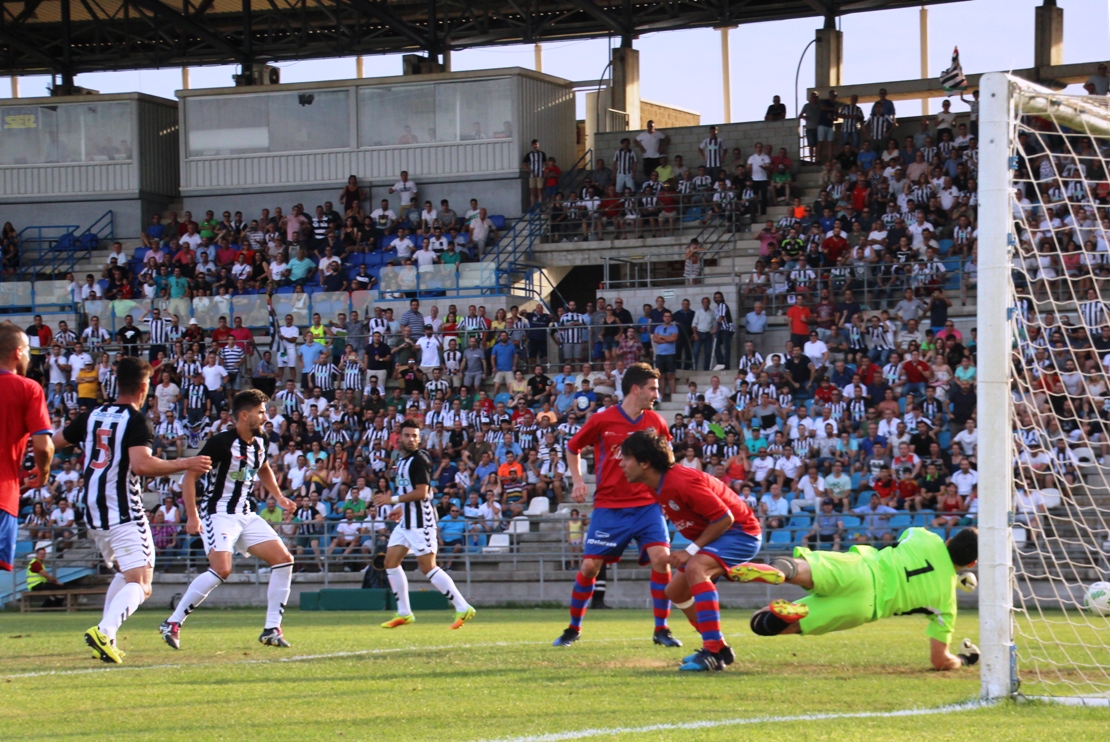 Imágenes del CD Badajoz - CD Calahorra