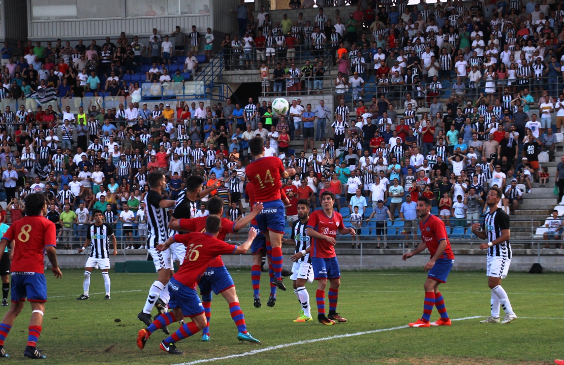 Imágenes del CD Badajoz - CD Calahorra