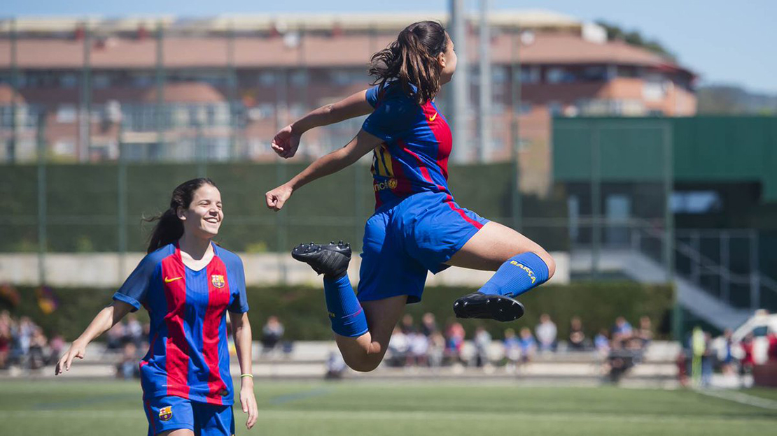 El Santa Teresa se fija en el filial del FC Barcelona para reforzar la defensa