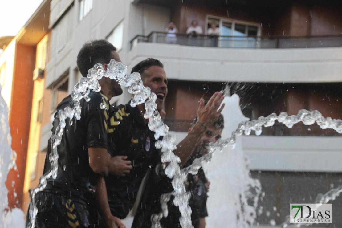 Imágenes del Club Deportivo Badajoz en la fuente