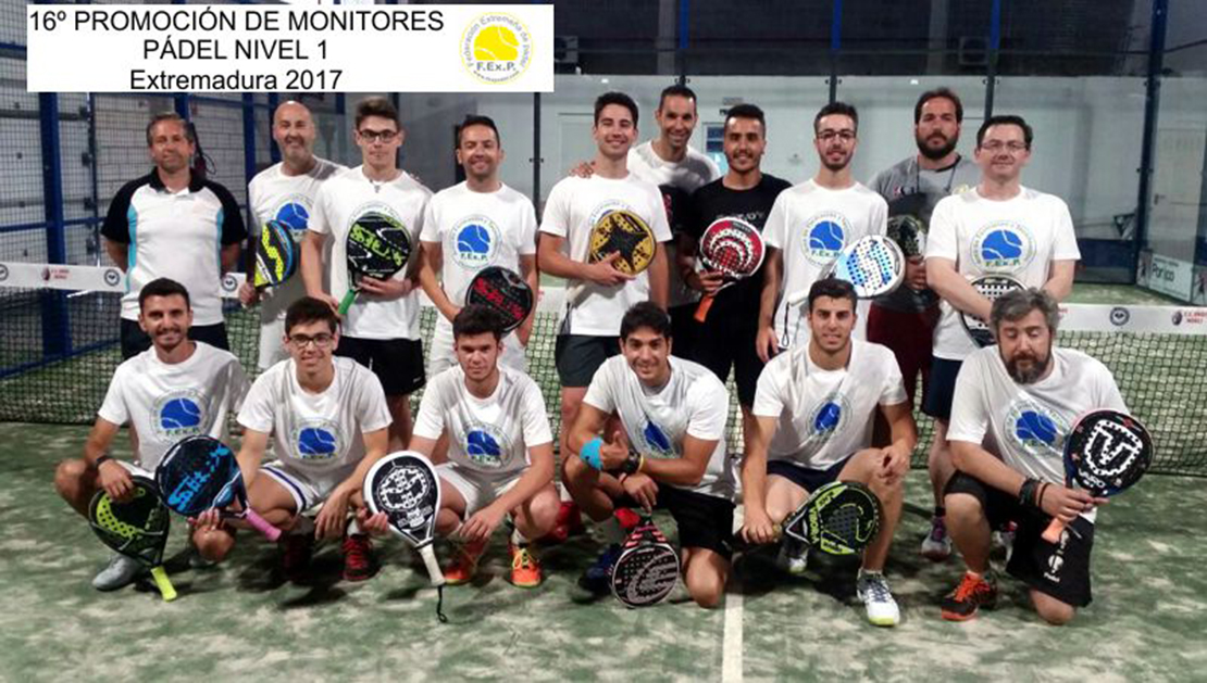 Arranca el primer curso de monitor de pádel Nivel 1 en Extremadura
