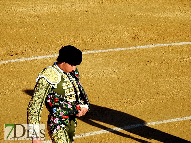 Imágenes de la primera corrida de toros de la Feria de San Juan en Badajoz