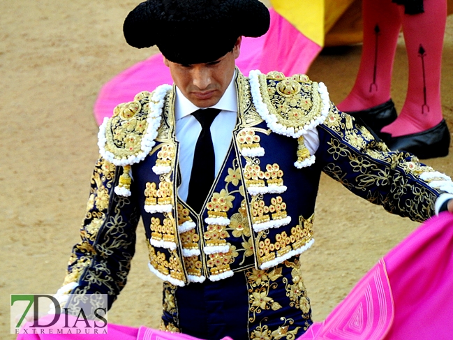 Imágenes de la primera corrida de toros de la Feria de San Juan en Badajoz