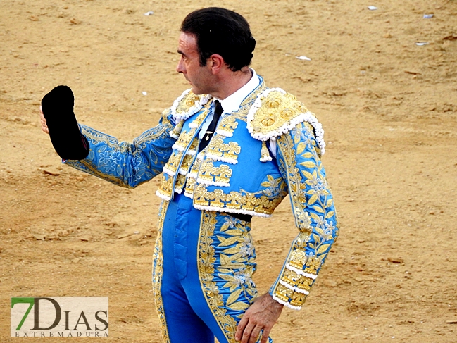 Imágenes de la primera corrida de toros de la Feria de San Juan en Badajoz