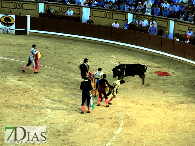 Imágenes de la primera corrida de toros de la Feria de San Juan en Badajoz