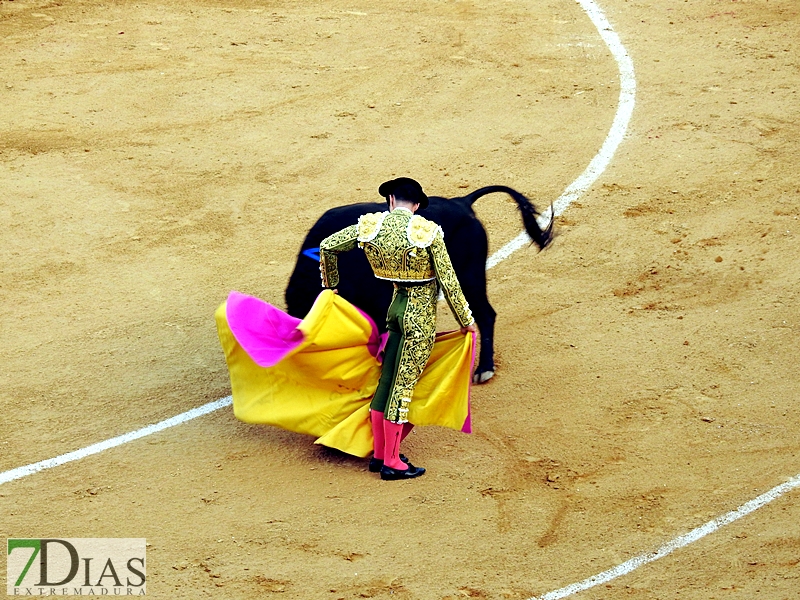 Imágenes de la segunda corrida de toros de la Feria de San Juan en Badajoz