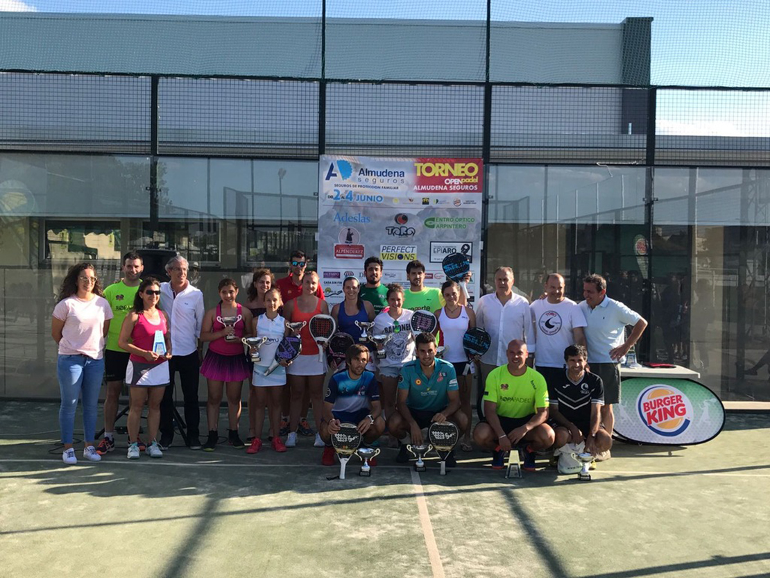 La quinta cita del regional de pádel concluye en Malpartida de Cáceres