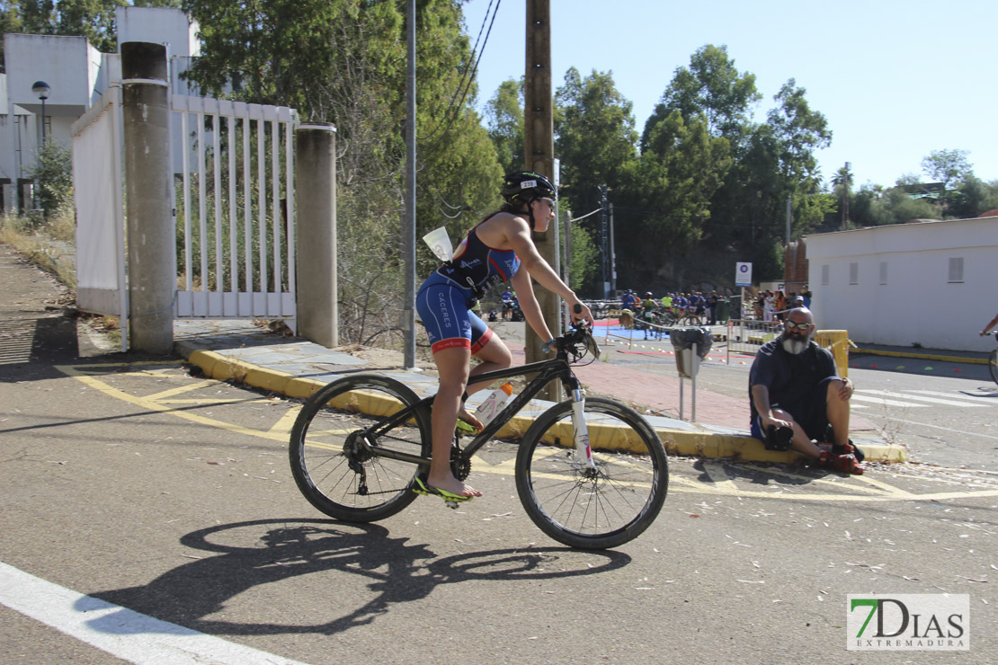 Imágenes del V Triatlón Cross de Orellana la Vieja