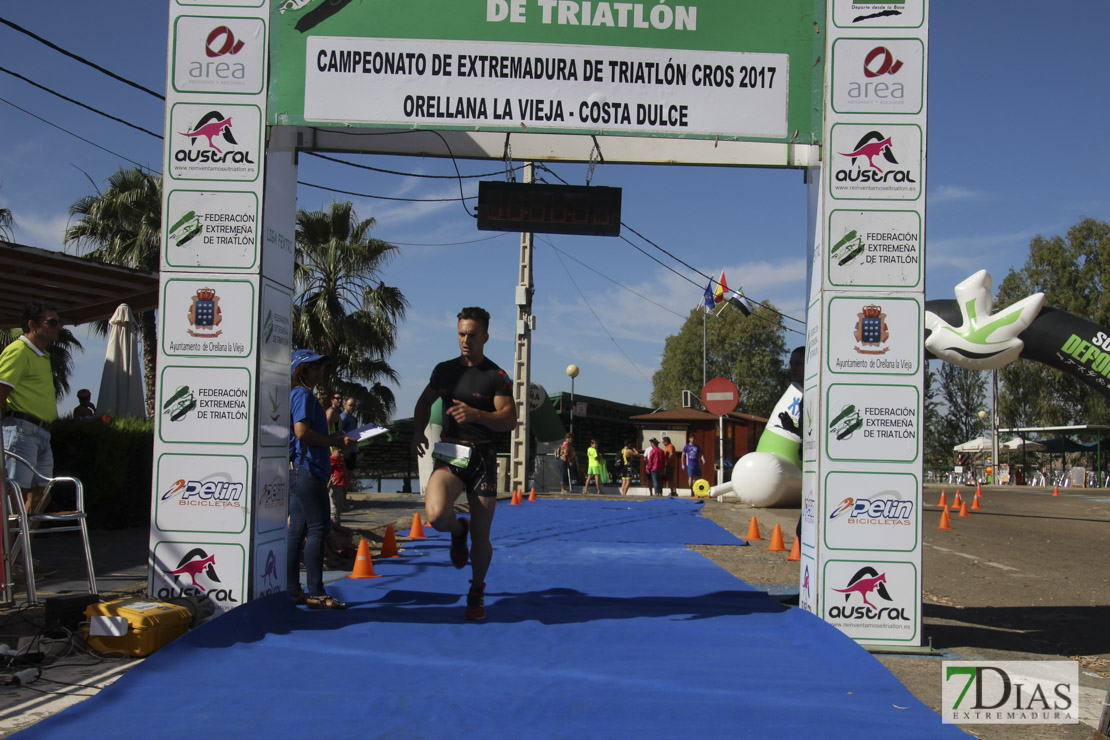 Imágenes del V Triatlón Cross de Orellana la Vieja