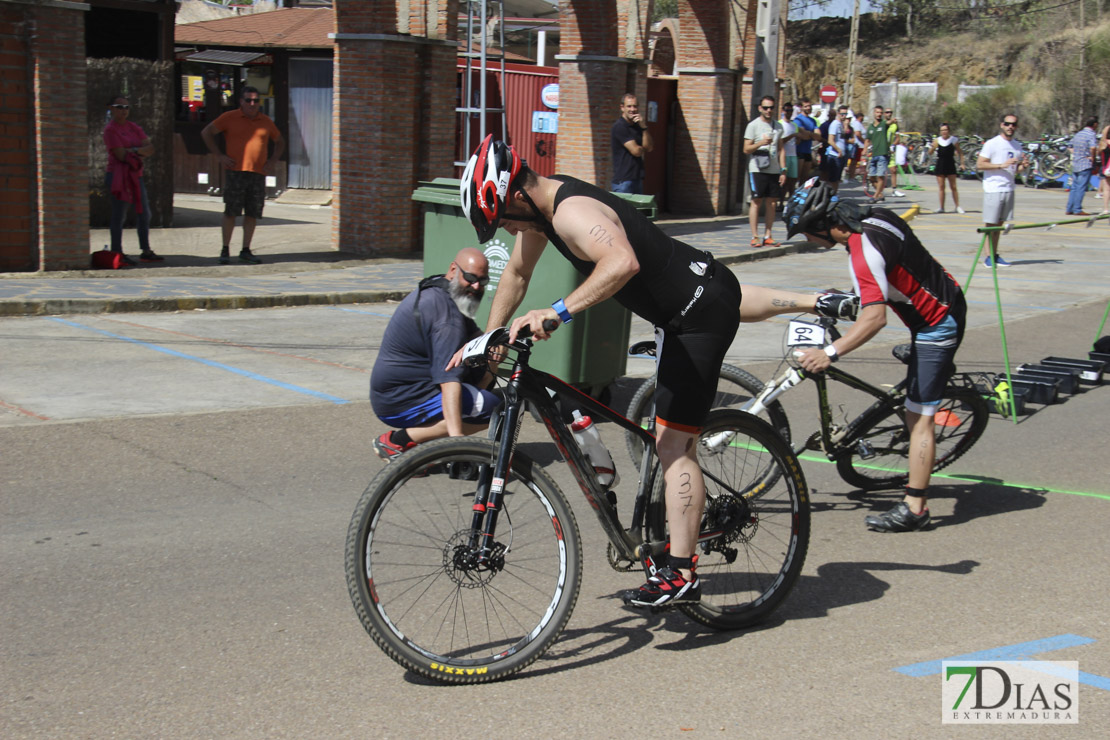 Imágenes del V Triatlón Cross de Orellana la Vieja