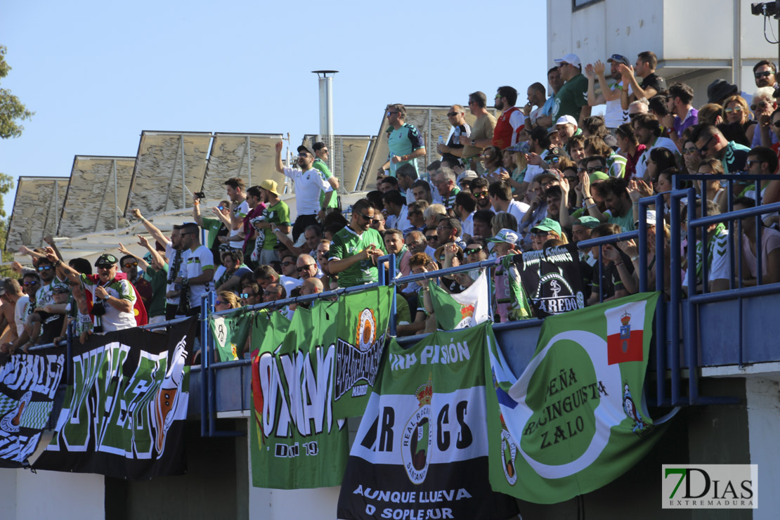 Imágenes del Villanovense - Racing de Santander