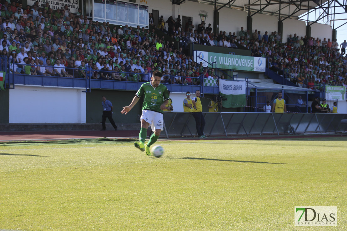 Imágenes del Villanovense - Racing de Santander