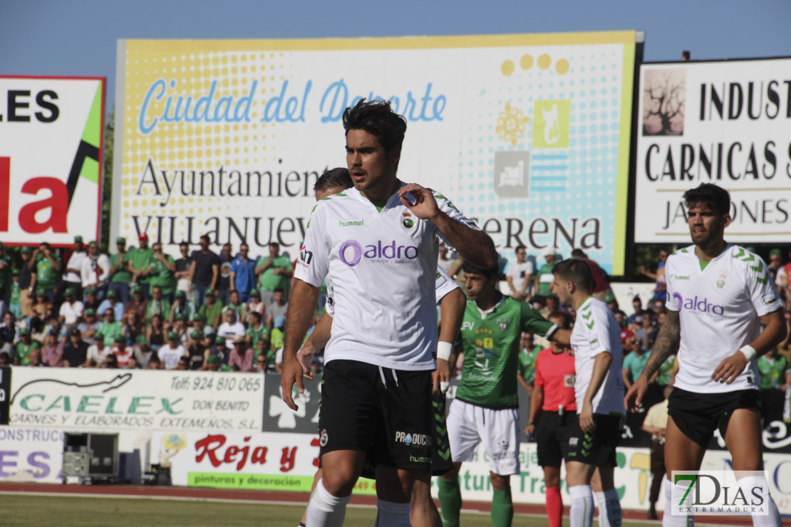 Imágenes del Villanovense - Racing de Santander