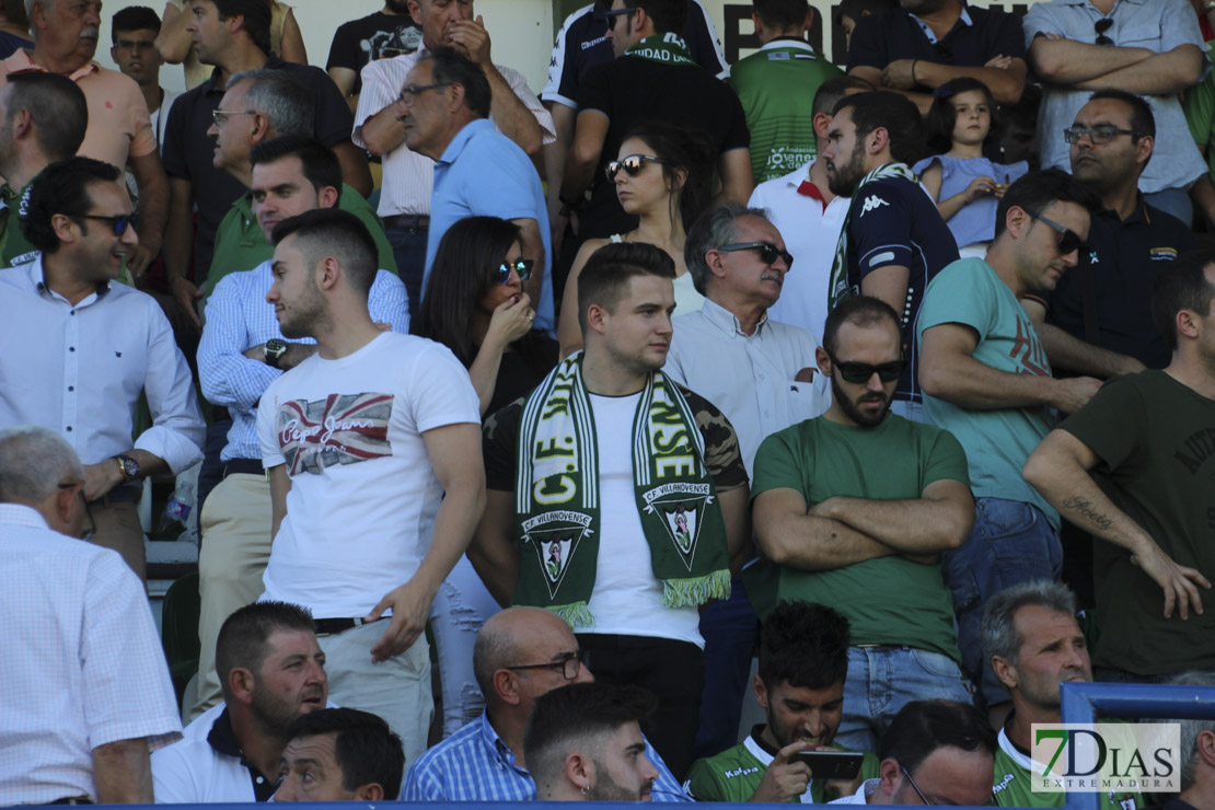 Imágenes del Villanovense - Racing de Santander