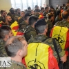 Imágenes de la emotiva despedida de los militares extremeños que parten hacia Letonia