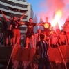 Los pacenses celebran el ascenso en la fuente