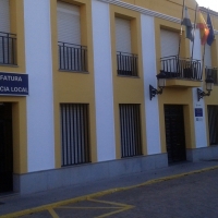 Un Policía fuera de servicio detiene a un hombre que agredía a su pareja en plena calle