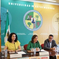 La UEx presenta los programas de movilidad de estudiantes con América