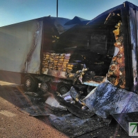 Se incendia un camión en la A-5 cerca de Badajoz