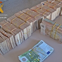 Detenido por intentar sacar por Badajoz 235.000 euros sin declarar