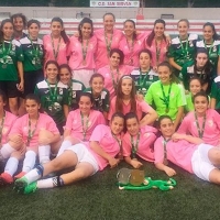 El Femenino Cáceres gana el Campeonato de Extremadura Juvenil
