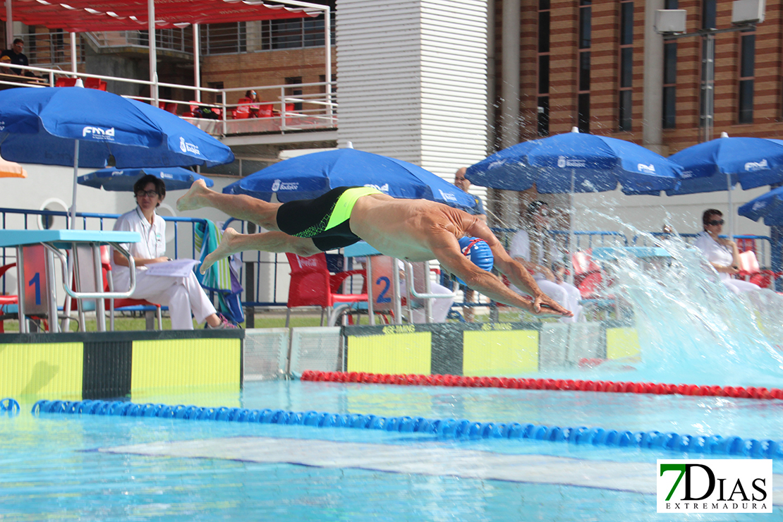 Da comienzo el Campeonato de España master de natación en Badajoz