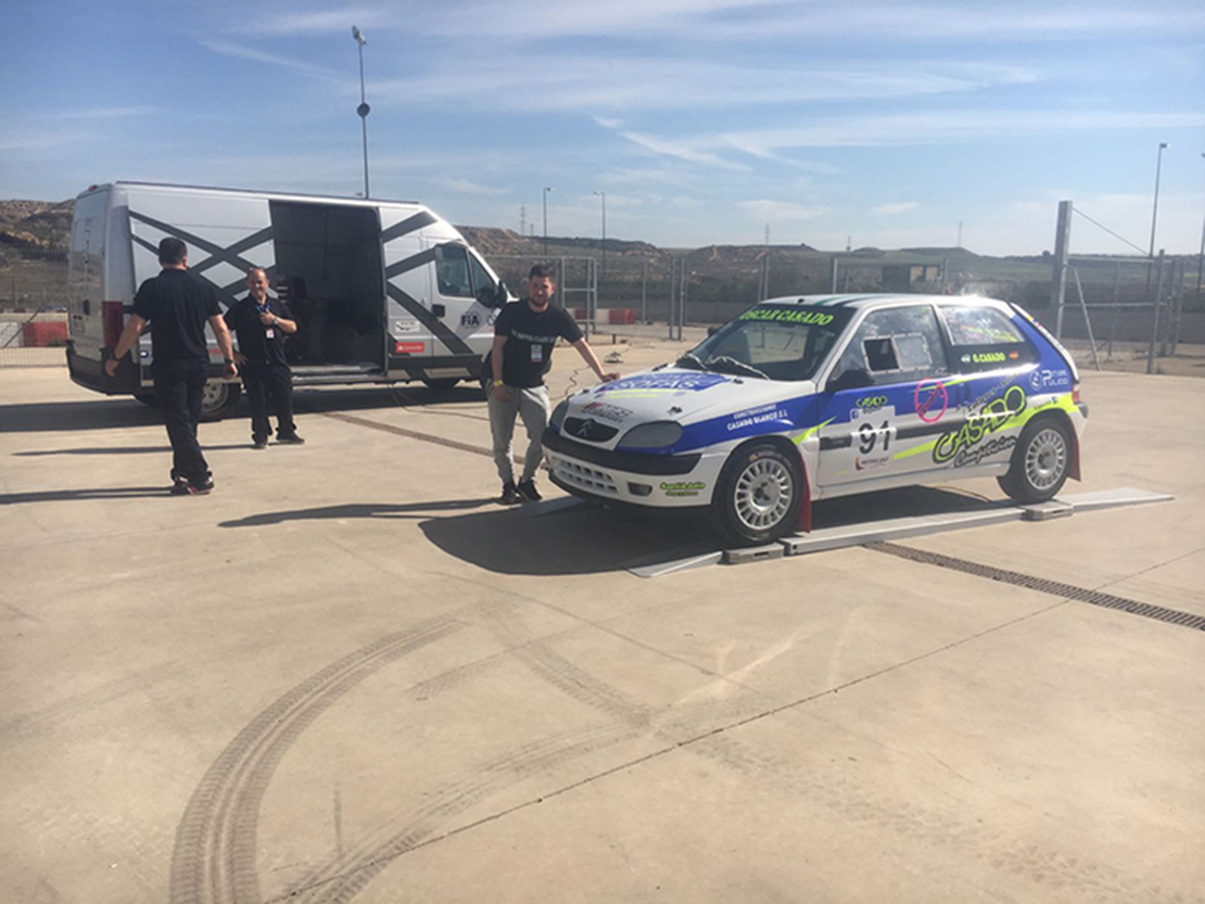 Cinco vehículos extremeños participarán en el Autocros de Carballo