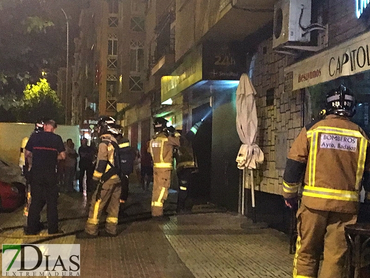 Incendio en una entidad bancaria de Ricardo Carapeto (Badajoz)