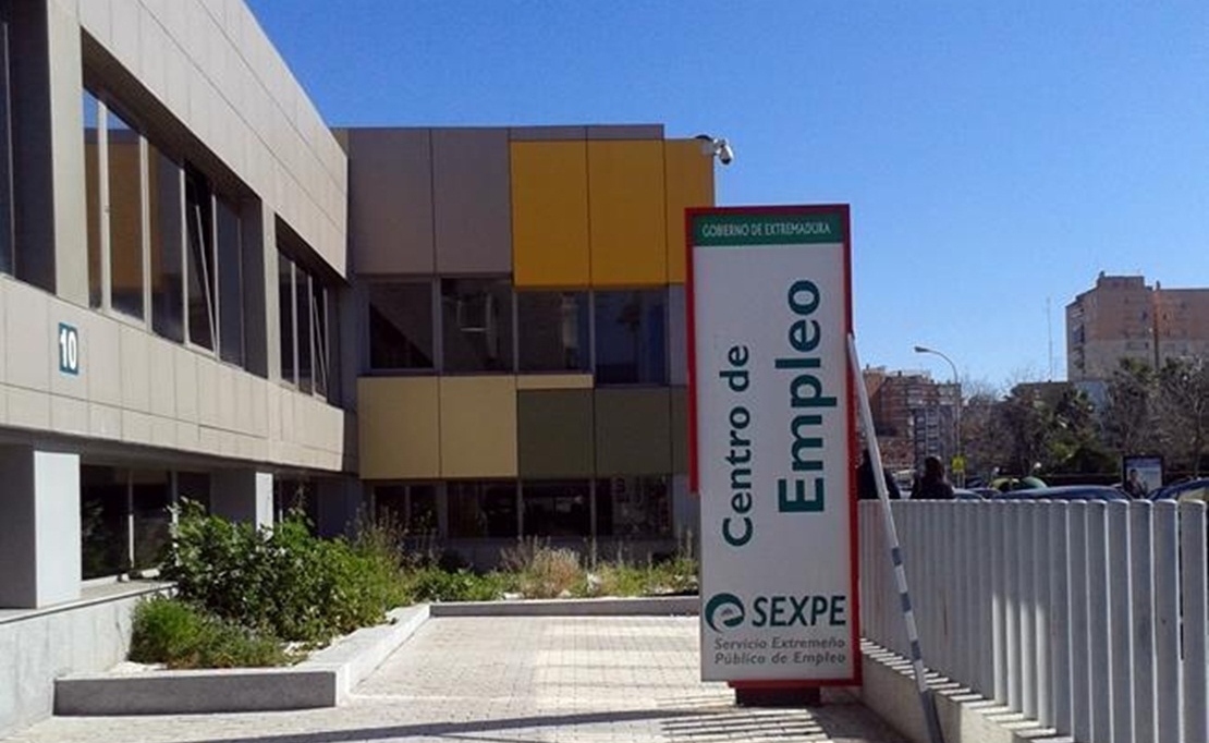 Extremadura vuelve a encabezar la tasa de paro más alta del país