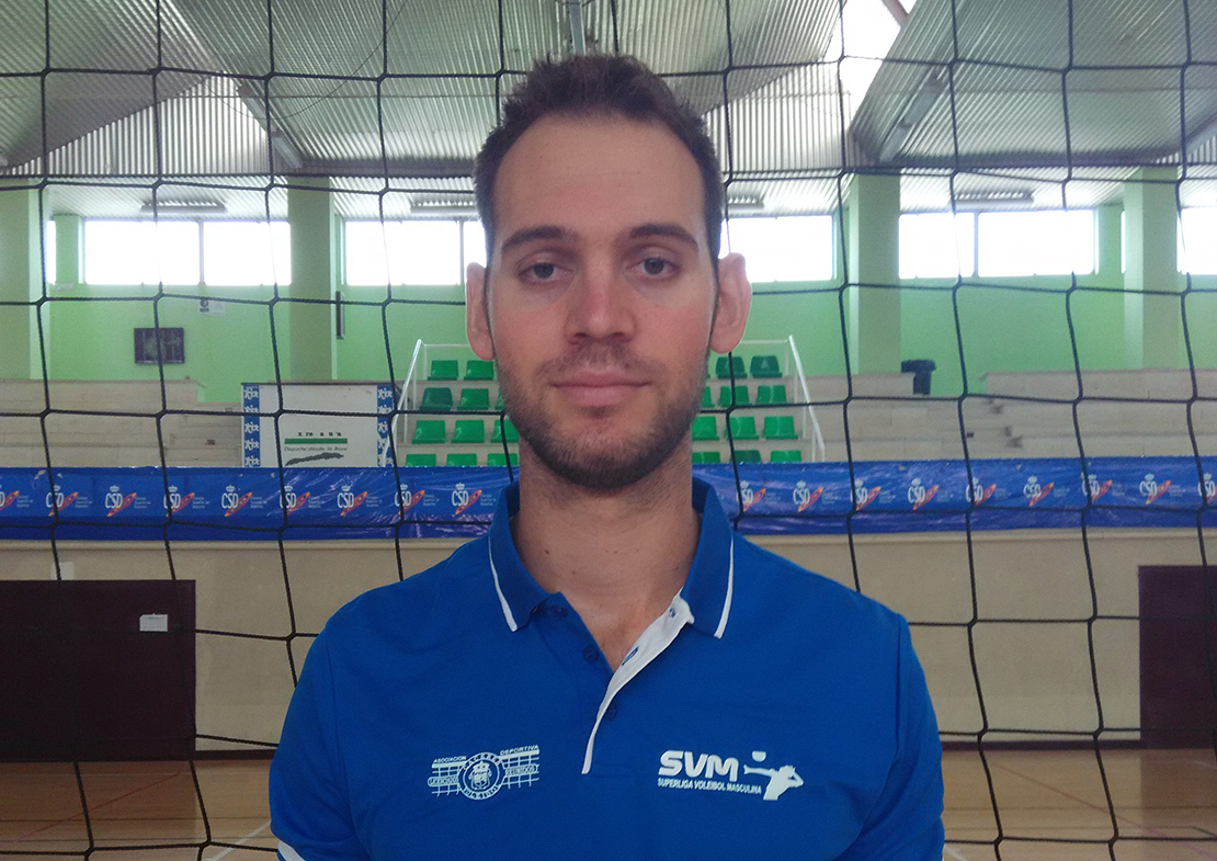 Roberto Ortiz ayudará al Pacense Voleibol en la cancha y los despachos