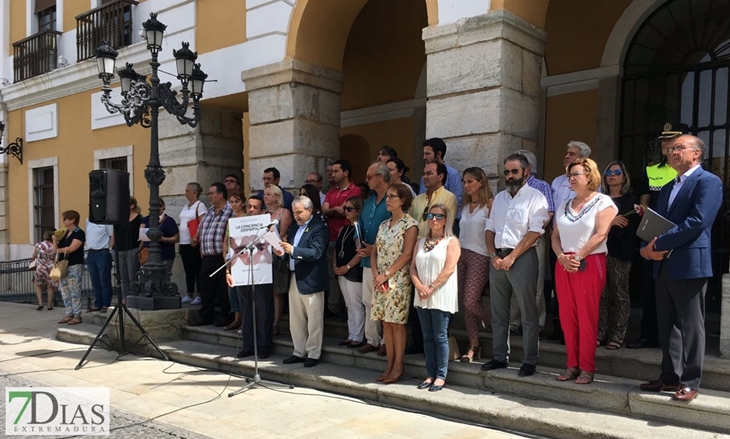 Badajoz también rinde homenaje a Miguel Ángel Blanco