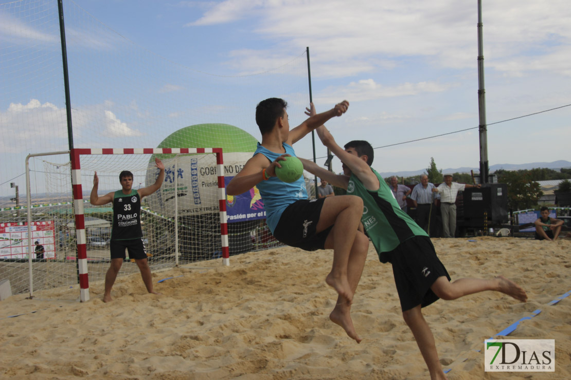 Imágenes del V Open de Balonmano Playa de Alburquerque