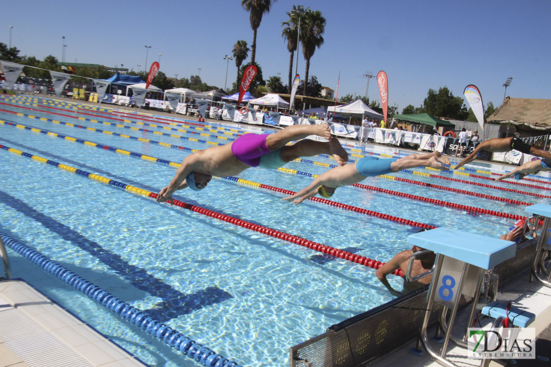 Imágenes del 3º día del nacional de natación master en Badajoz