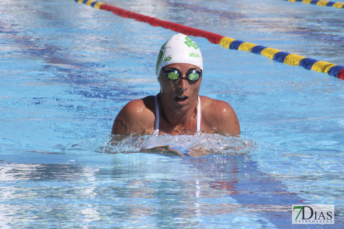 Imágenes del 3º día del nacional de natación master en Badajoz I