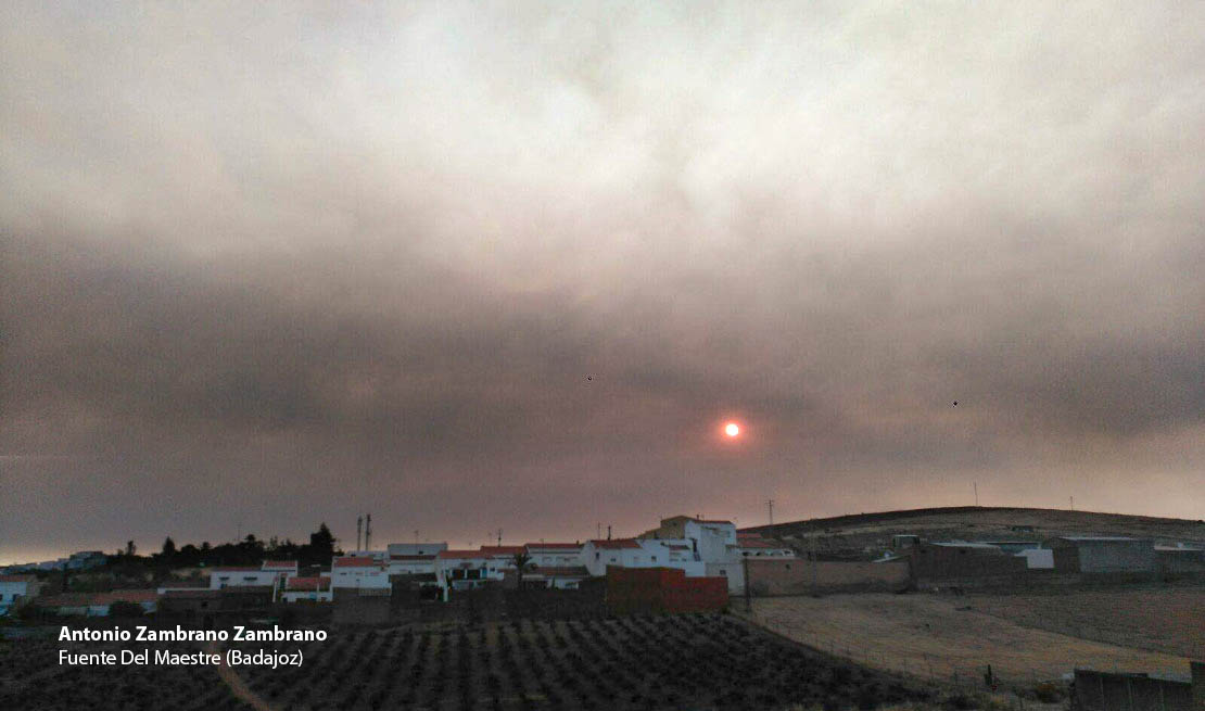 El humo de un gran incendio en Portugal alcanza Extremadura estos días