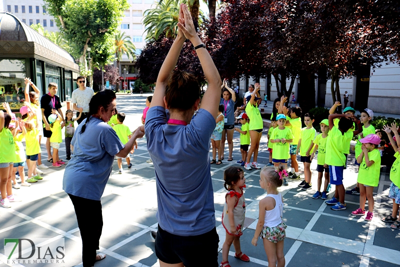 Los pequeños de la casa disfrutan de los juegos tradicionales en San Francisco