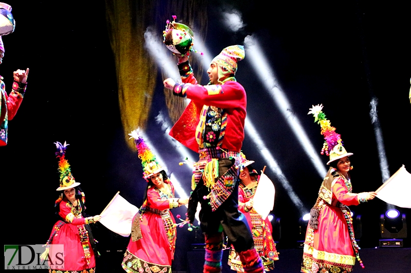 Badajoz, Bolivia y Chipre abren la 38º edición del Festival Folclórico